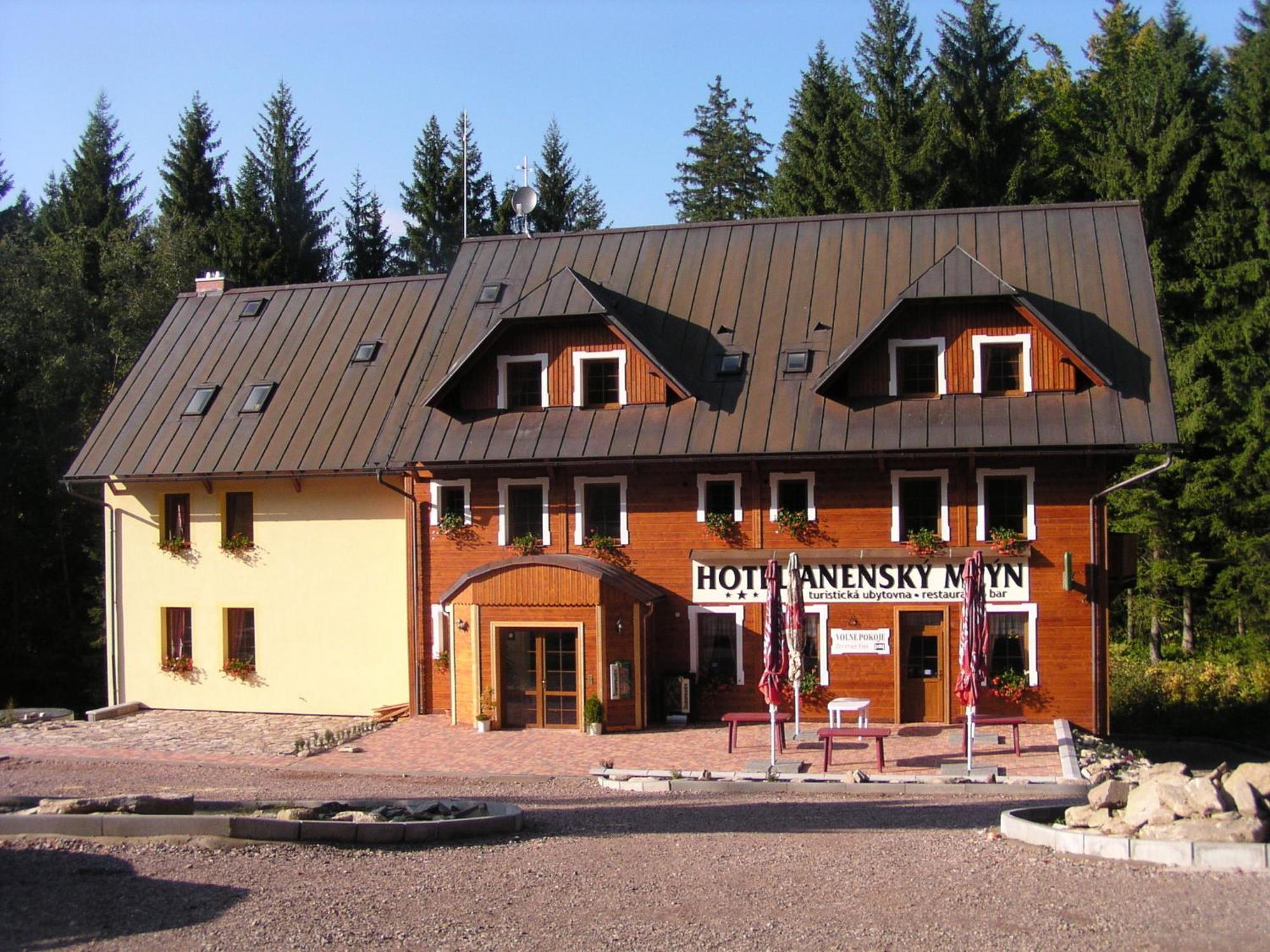 Hotel Anensky Mlyn Říčky Exterior foto